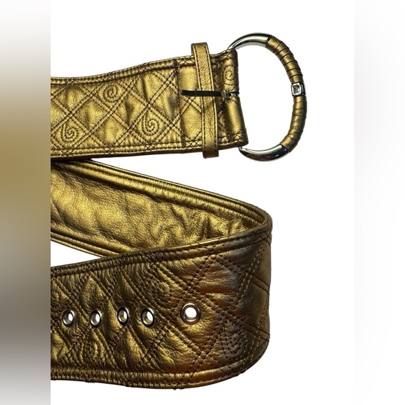 Tracy Porter gold Metallic all Leather Belt size medium NEW - Picture 2 of 12